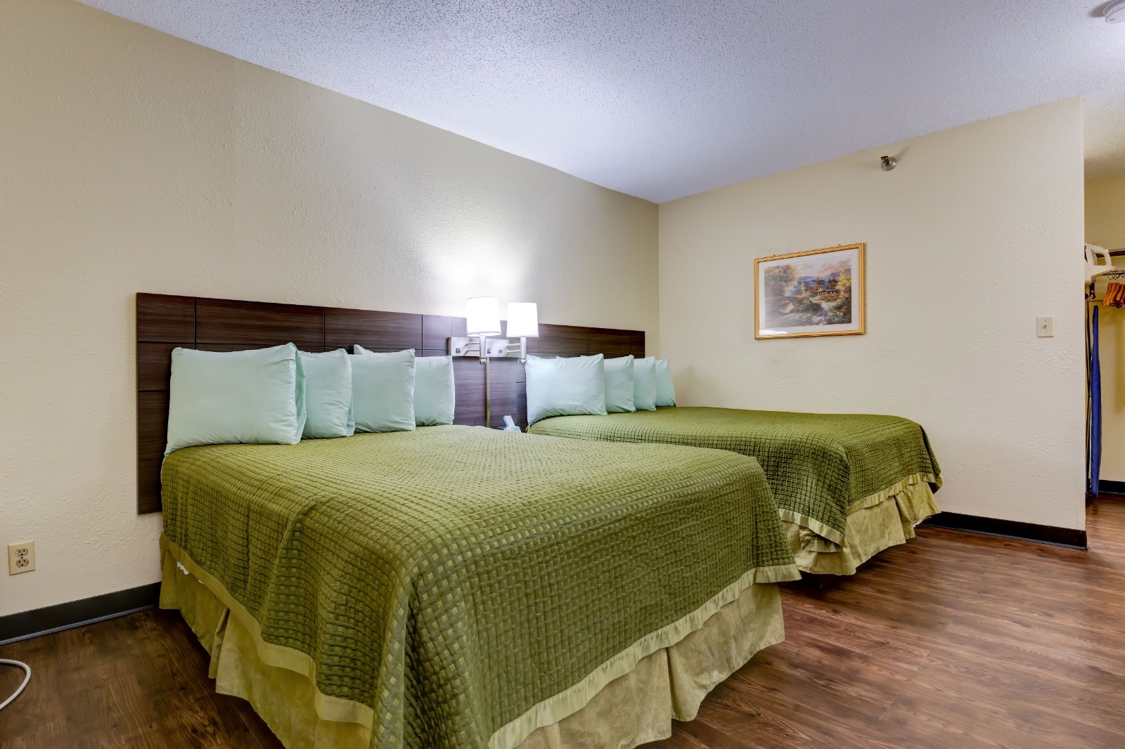 Rooms Image 2